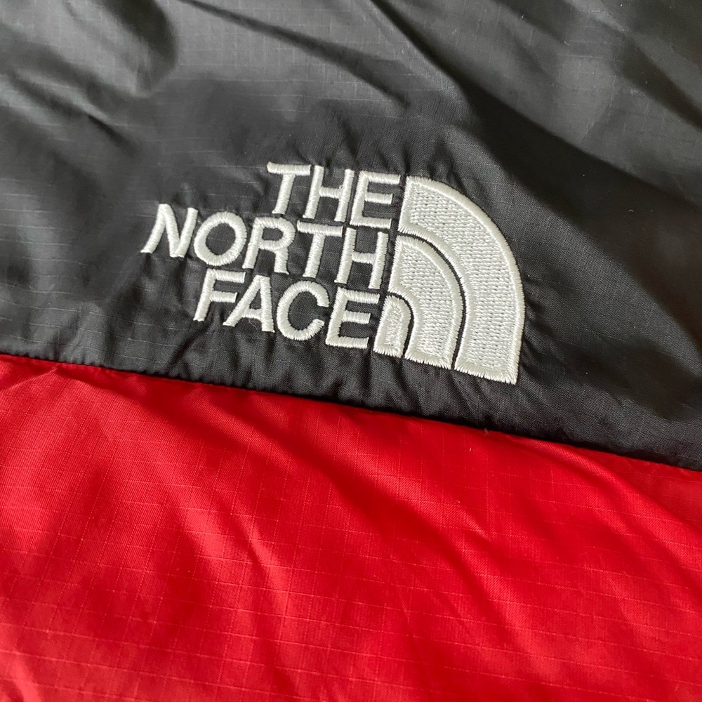 THE NORTH FACE 1996 RETRO NUPTSE DOWN JACKET - Picture 5 of 11